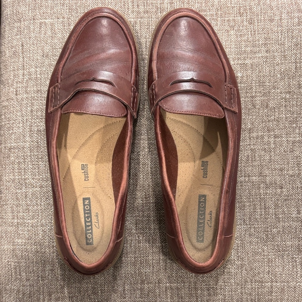 Clarks Women's Brown Leather Loafers